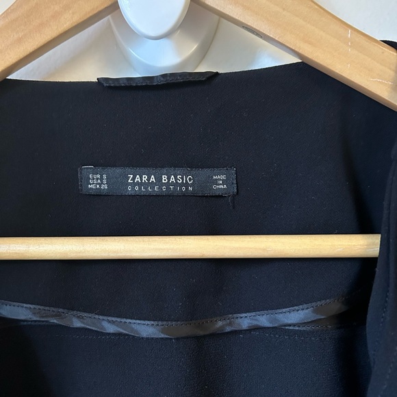 Zara Black Vest - Picture 2 of 4